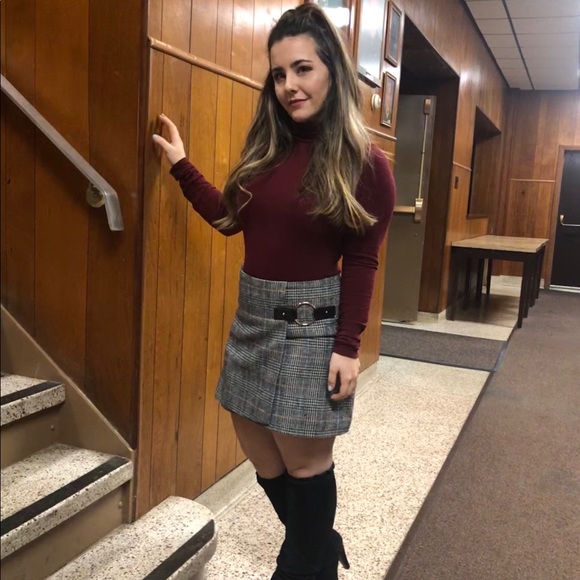 Meet your Posher, Alex - Picture 3 of 3